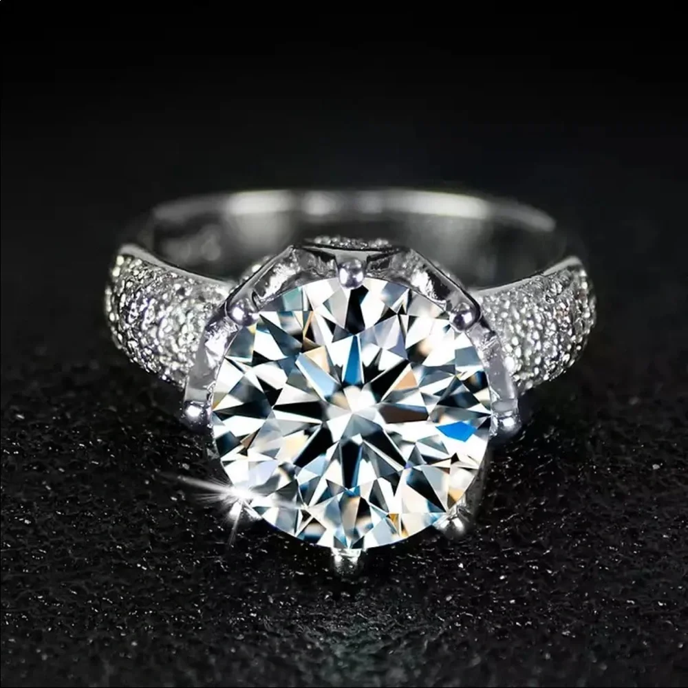 Unique Design 925 Silver Round Diamond Ring New - Picture 3 of 4